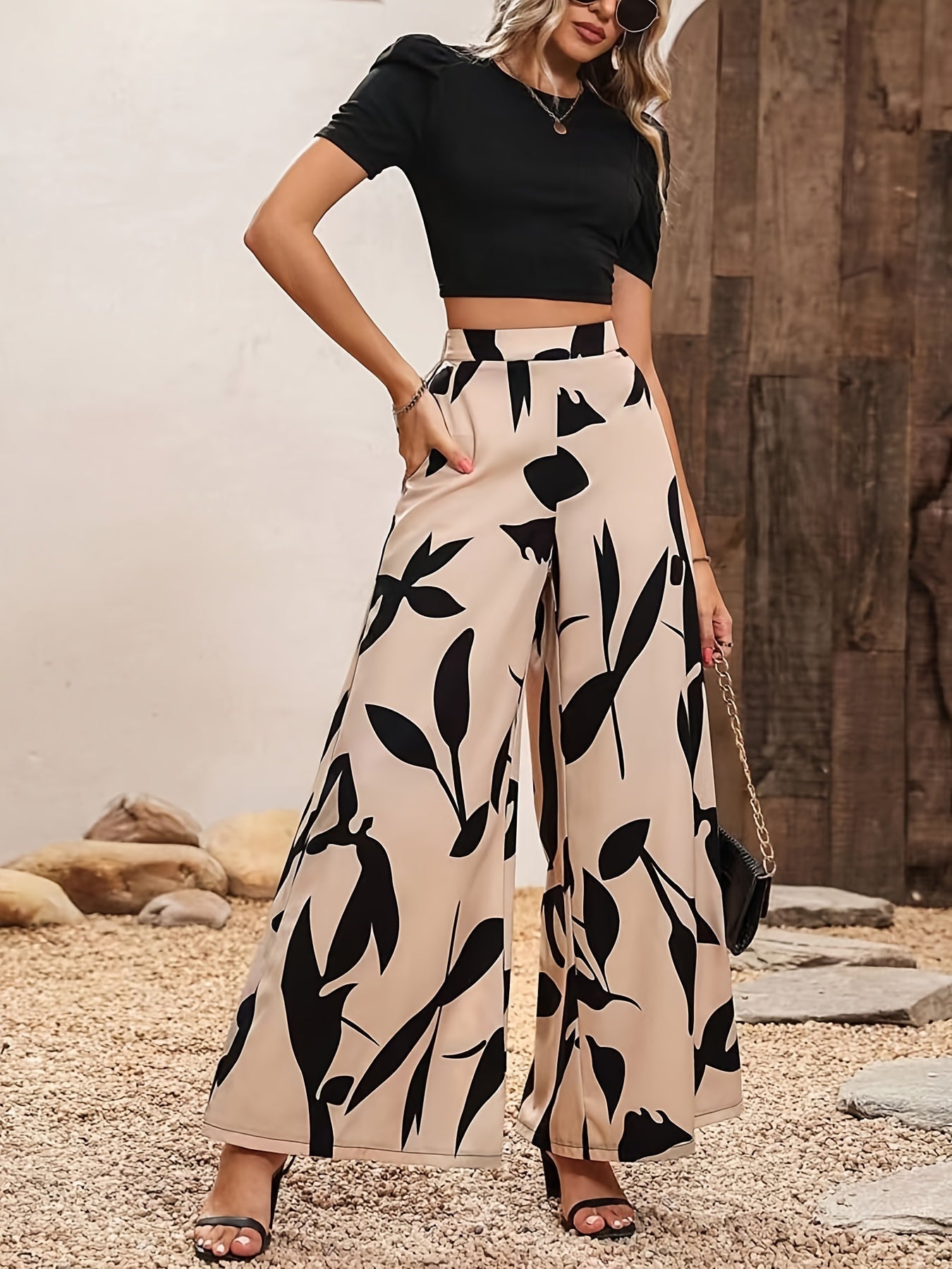 Dana | High Waist Pants With Flower Print